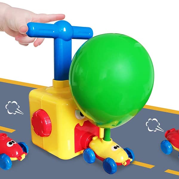 BallonCar, un joc magic de curse de mașini care funcționează cu ajutorul baloanelor